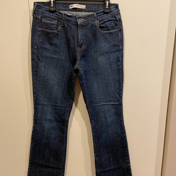 Levi’s 515 Classic Bootcut Medium Wash Jeans Size 10 - Picture 3 of 7
